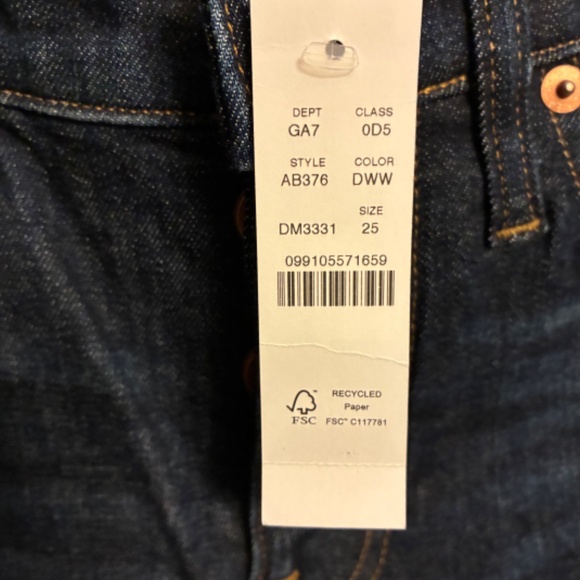 J.Crew 9" Demi Boot Crop Jeans – Dark Wash – Size 25 (NWT!) - Picture 3 of 3